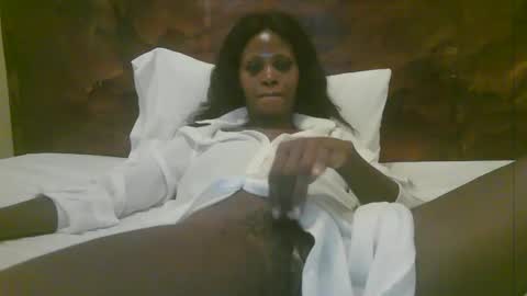 alisha online show from April 25, 1:52 pm