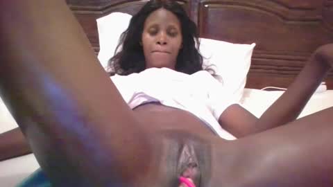 alisha online show from February 15, 1:38 pm