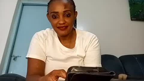 ask online show from June 16, 10:05 am