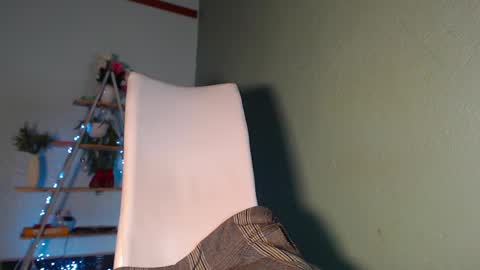 Snapshot of naughty_katrina1 chatting on March 4, 7:19 am naughty_katrina1 online show from March 4, 7:19 am