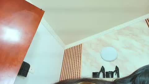 Kitten online show from October 22, 11:37 am