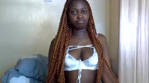naughty_recious online show from June 6, 2:45 pm