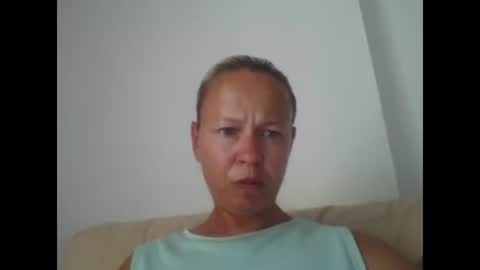 naughtyjennyblondeuk online show from June 9, 6:40 pm
