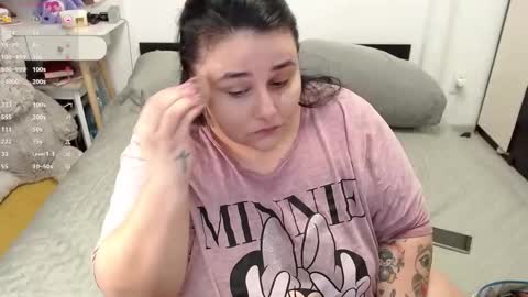 Chris online show from February 13, 4:54 am