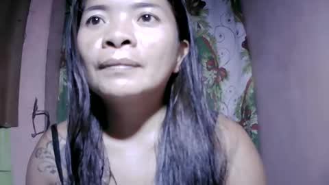 naughtymom_33 online show from June 9, 7:30 am