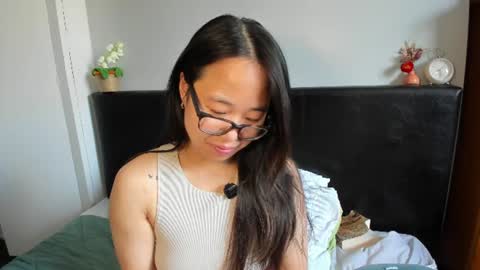 Gigi Chu  online show from July 10, 12:27 pm