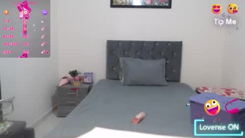 Snapshot of naughtyplayass chatting on October 20, 7:17 pm naughtyplayass online show from October 20, 7:17 pm
