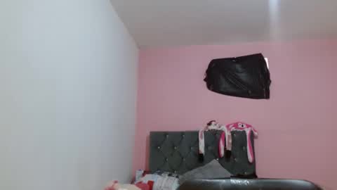 Snapshot of naughtyplayass chatting on February 5, 6:26 pm naughtyplayass online show from February 5, 6:26 pm