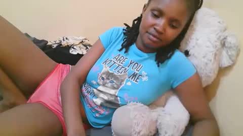 naughtyqueen online show from October 31, 3:19 am