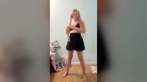 Naughty Jess online show from July 17, 8:30 am