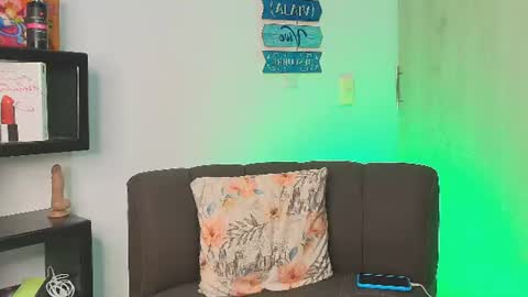 Nicolle online show from July 16, 12:48 am