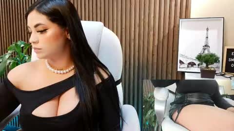         online show from June 4, 8:24 pm