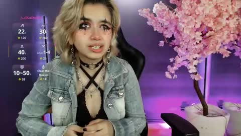 Navier  online show from November 7, 8:36 pm