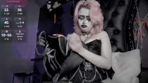 Navier  online show from February 23, 10:09 pm