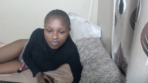 Snapshot of nawtylarissa_ chatting on October 1, 12:48 am nawtylarissa_ online show from October 1, 12:48 am