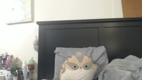 Mimi is dope    online show from November 6, 3:45 am