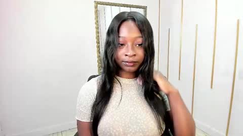 Nayaris 3 online show from February 4, 3:15 pm