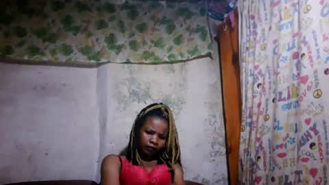 Nayla online show from July 28, 3:21 pm