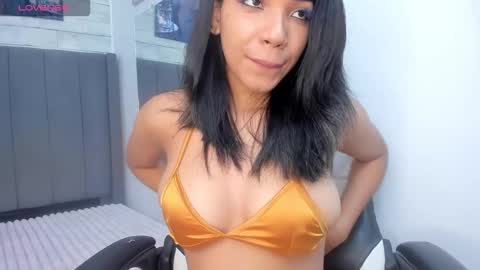 Snapshot of neferbusty chatting on September 10, 1:44 pm Neifer online show from September 10, 1:44 pm