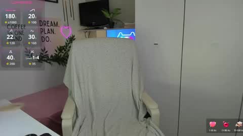 Kate online show from May 2, 8:56 pm