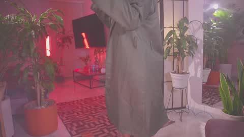 Snapshot of nekyra_san chatting on February 23, 12:04 am Mely Birthday party saturday night BYO online show from February 23, 12:04 am