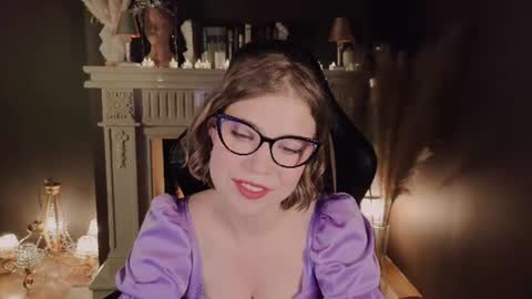 NELLY online show from July 19, 12:40 pm