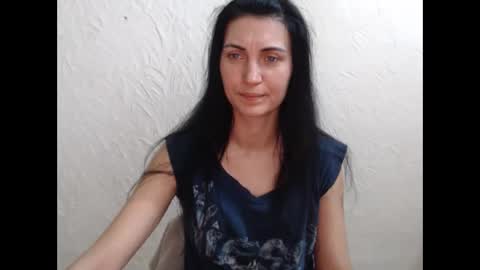 Nensy online show from December 4, 3:13 pm