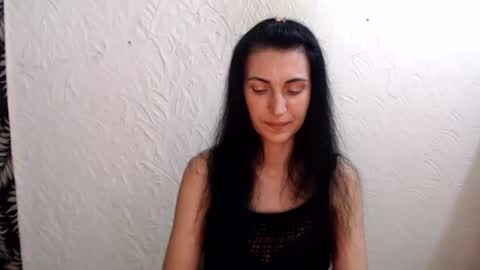 Nensy online show from June 17, 3:24 pm