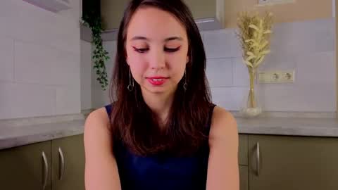 Emily online show from May 17, 3:11 pm
