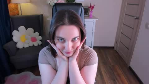 nero_asta online show from June 5, 2:34 pm
