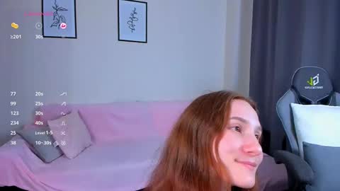 Snapshot of new_boobs chatting on February 26, 2:27 pm Maria 3 online show from February 26, 2:27 pm