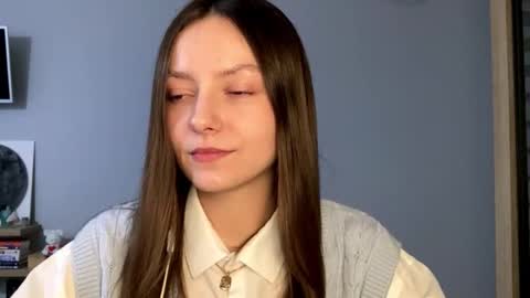 Agne online show from October 27, 3:18 pm