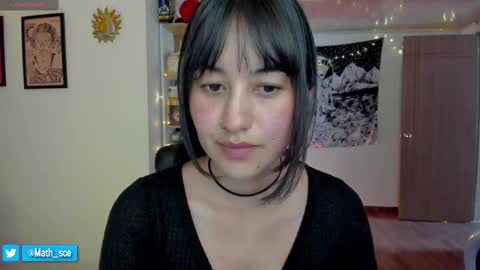 Nia online show from October 7, 7:29 pm