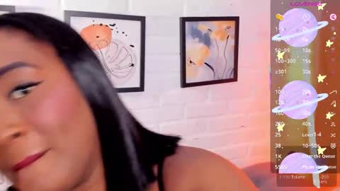 Nia online show from September 25, 1:10 pm