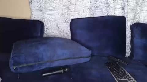 Snapshot of nicckah_ chatting on October 5, 10:09 am Lilly online show from October 5, 10:09 am