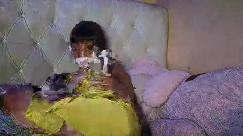 Snapshot of nicckah_ chatting on March 12, 7:04 pm Lilly online show from March 12, 7:04 pm