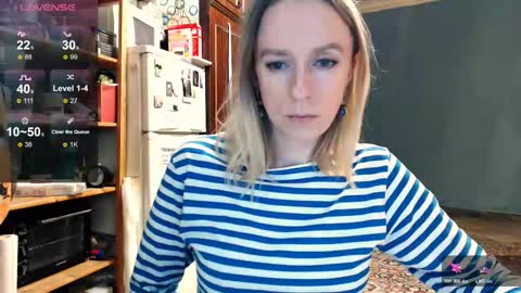Snapshot of nicekat chatting on October 18, 6:10 pm Kathrine online show from October 18, 6:10 pm