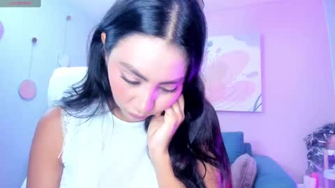 Snapshot of nichole_bree chatting on February 12, 11:51 am Nichole online show from February 12, 11:51 am