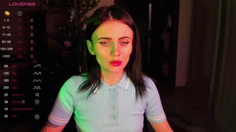 Nicky Weekends online show from January 8, 1:31 pm