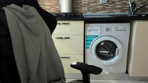 Nicky online show from September 21, 8:13 am