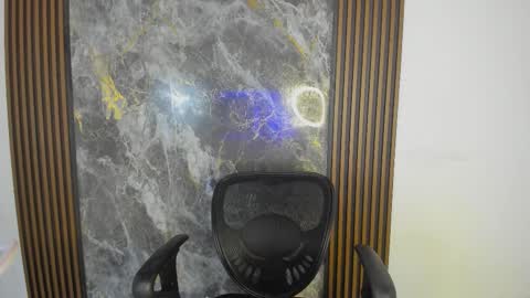 Nicol sanchez online show from January 6, 12:03 am