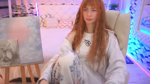 Nicol Moonn online show from June 3, 7:42 am