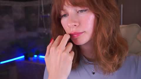 Nicol Moonn online show from November 29, 8:51 am