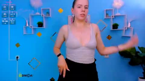 nicole_bright online show from July 24, 9:51 am