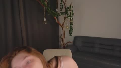Nicole online show from July 2, 9:10 pm