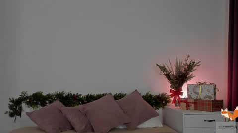 Nicole online show from December 23, 9:18 pm