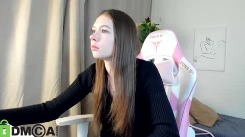 GMT7TueWedThSu 0300am-0900am. Sa 1000am-0400pm online show from October 26, 8:04 pm