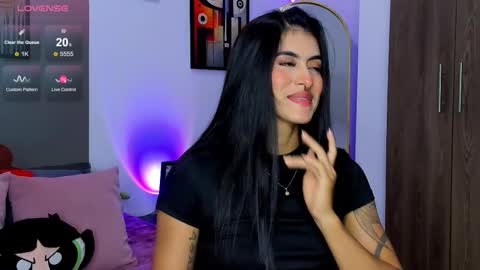 Snapshot of nicole_duran3095 chatting on September 10, 5:07 am Nick online show from September 10, 5:07 am
