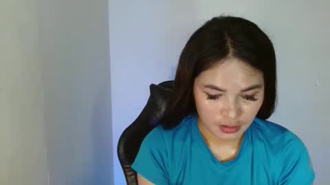 nicole_kiss01 online show from December 4, 10:50 am