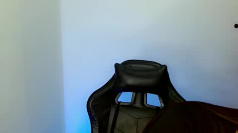 nicole_kiss01 online show from November 12, 10:24 am